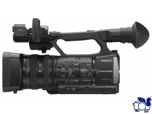 دوربین فیلمبرداری NX1